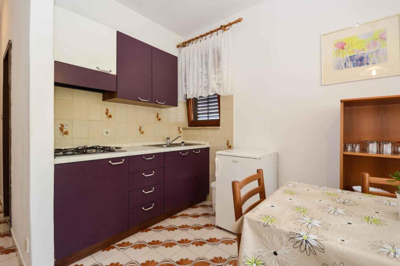 Apartment Silvia By Interhome Пула Екстериор снимка