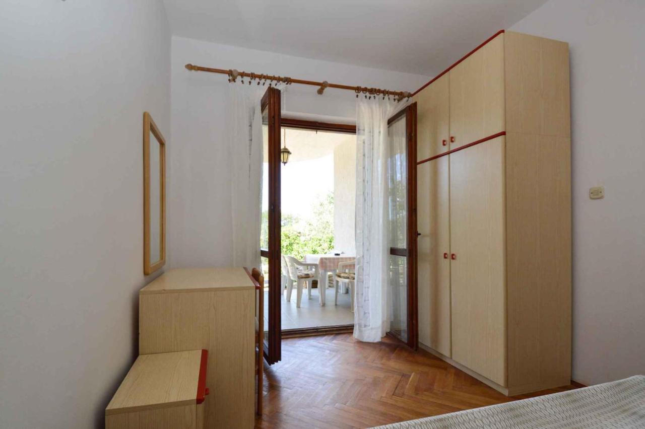 Apartment Silvia By Interhome Пула Екстериор снимка